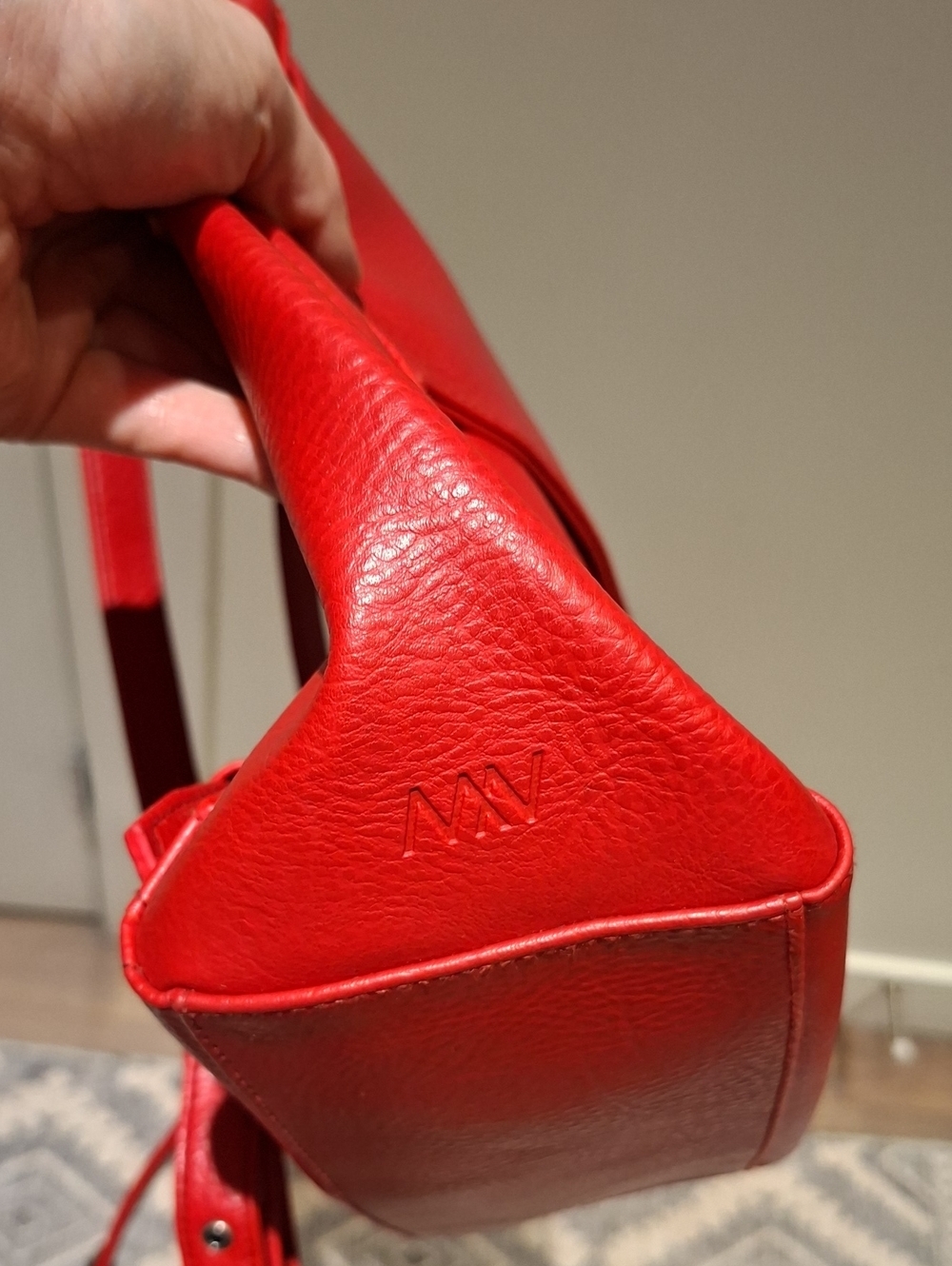 Matt & Nat Vibrant Red Vegan Leather Slouchy 90's Drawstring Backpack - Picture 8 of 9